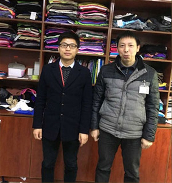 尔友针织设计师-小王和黄老师