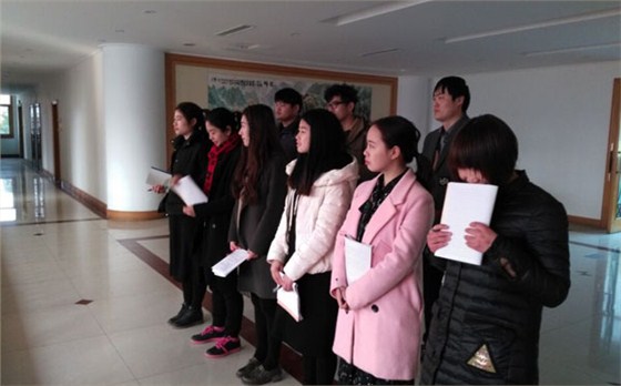 你见过无缝内衣厂电商部的早课吗？