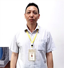 尔友针织设计师-黄师傅