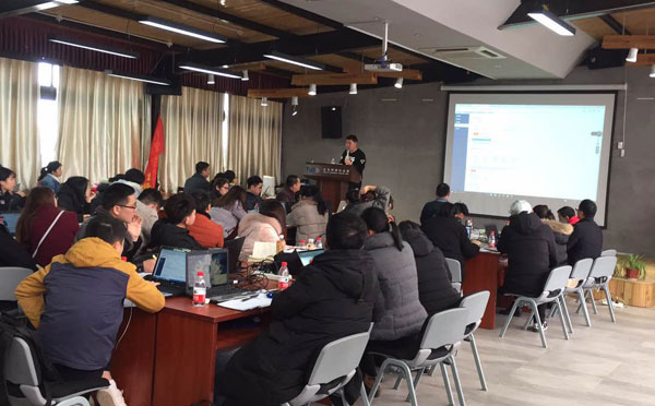 【改变】17年义乌内衣厂选择从学习开始