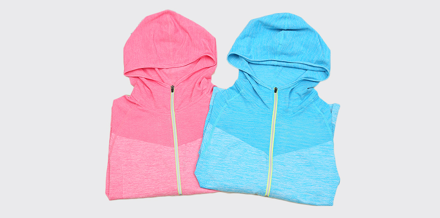 梵雪儿系列时尚外套,运动上衣采用舒适面料，精美拉链让你展示完美不一样的你。